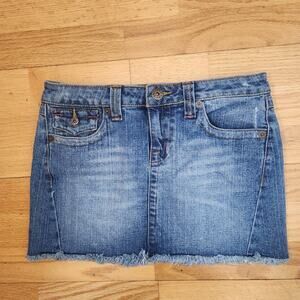 Y2K LEI Denim Micro Mini Skirt Size 5 Juniors Distressed Jean Casual Blue 2000s